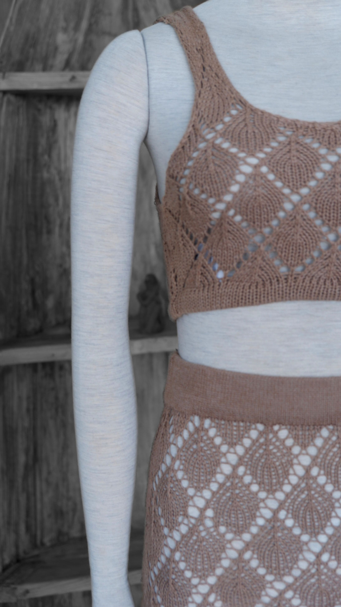 Knit-Top-and-Skirt-Nude-2