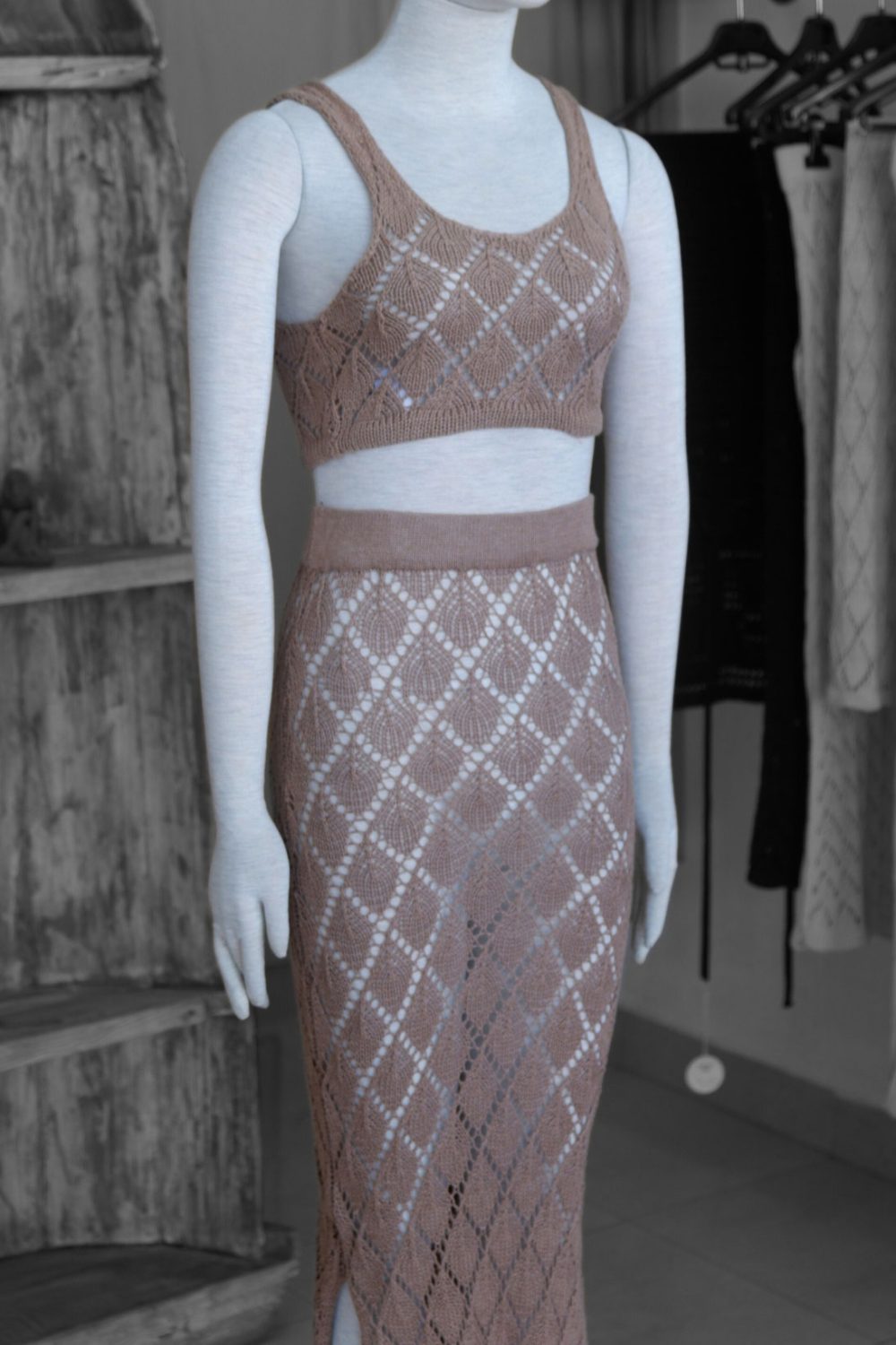 Knit-Top-and-Skirt-Nude-1